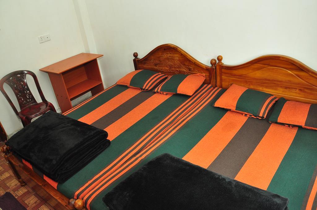 Akiko Rest Hotel Nuwara Eliya Bagian luar foto
