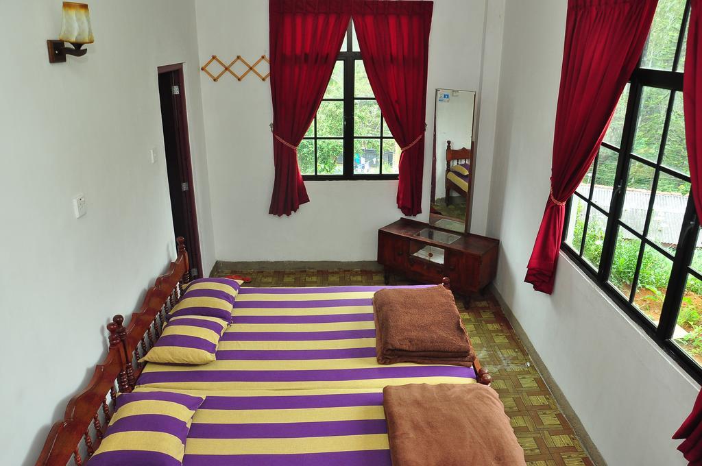 Akiko Rest Hotel Nuwara Eliya Bagian luar foto