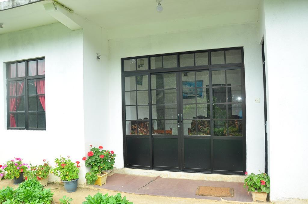 Akiko Rest Hotel Nuwara Eliya Bagian luar foto
